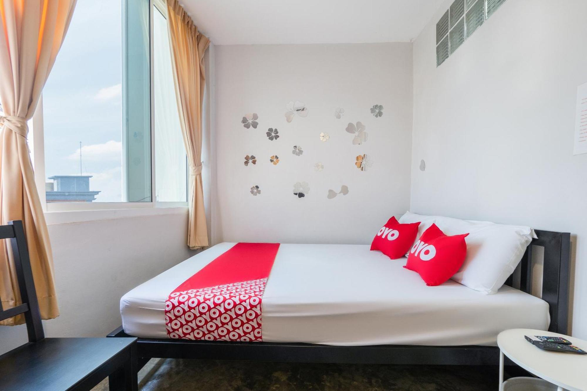 Oyo 969 Lida 1946 Hostel Bangkok Ngoại thất bức ảnh