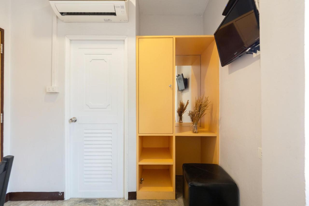 Oyo 969 Lida 1946 Hostel Bangkok Ngoại thất bức ảnh