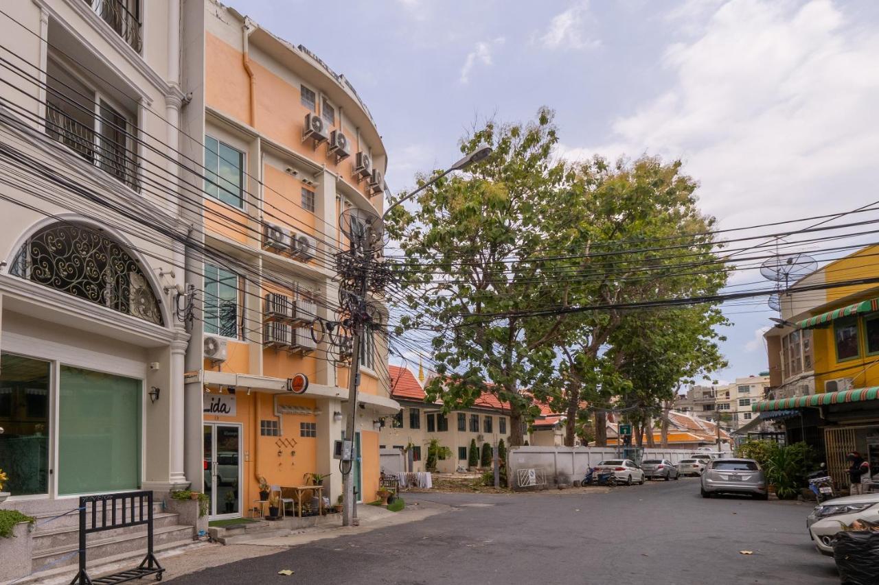 Oyo 969 Lida 1946 Hostel Bangkok Ngoại thất bức ảnh